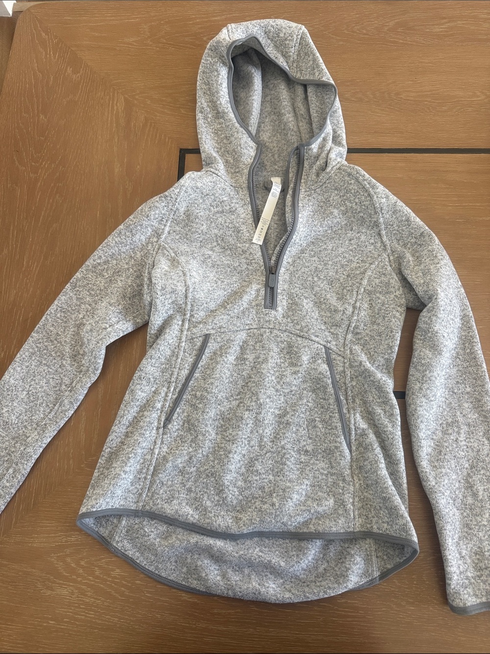 Lululemon Light Gray Women's Half-Zip Hoodie Pullover - Sz 6